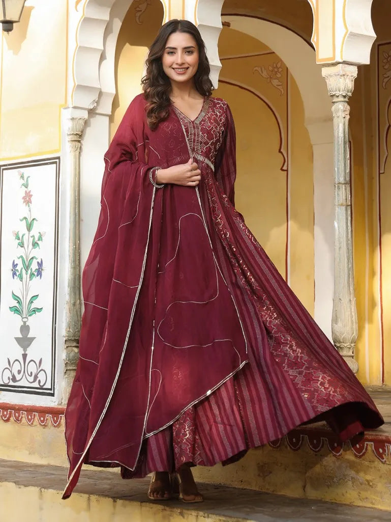 Ethnic Lady Women Gown Dupatta Set - Buy Ethnic Lady Women Gown Dupatta Set  Online at Best Prices in India | Flipkart.com